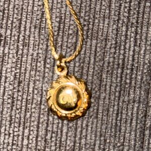 Dior Gold Pendant Necklace Elegant Jewelry